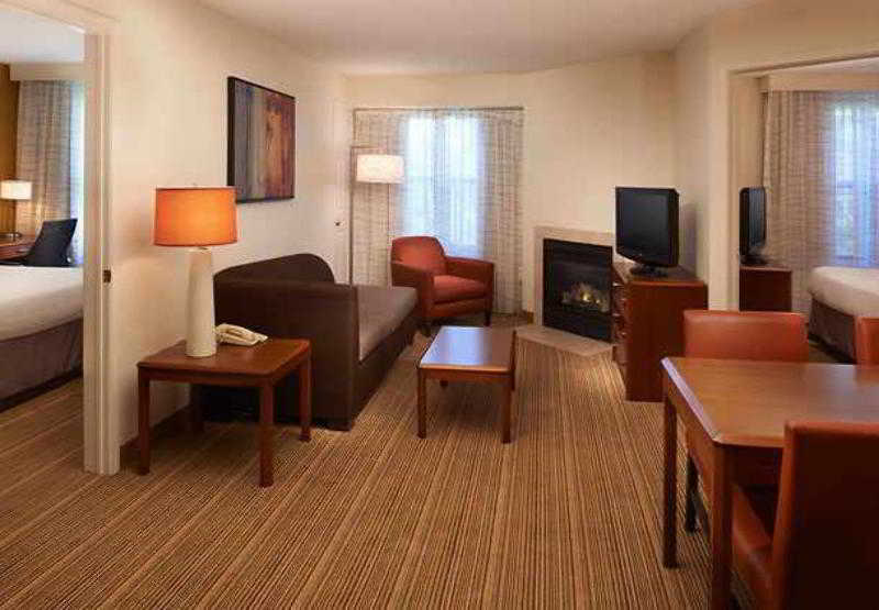 Residence Inn By Marriott Chicago Wilmette/Skokie Экстерьер фото