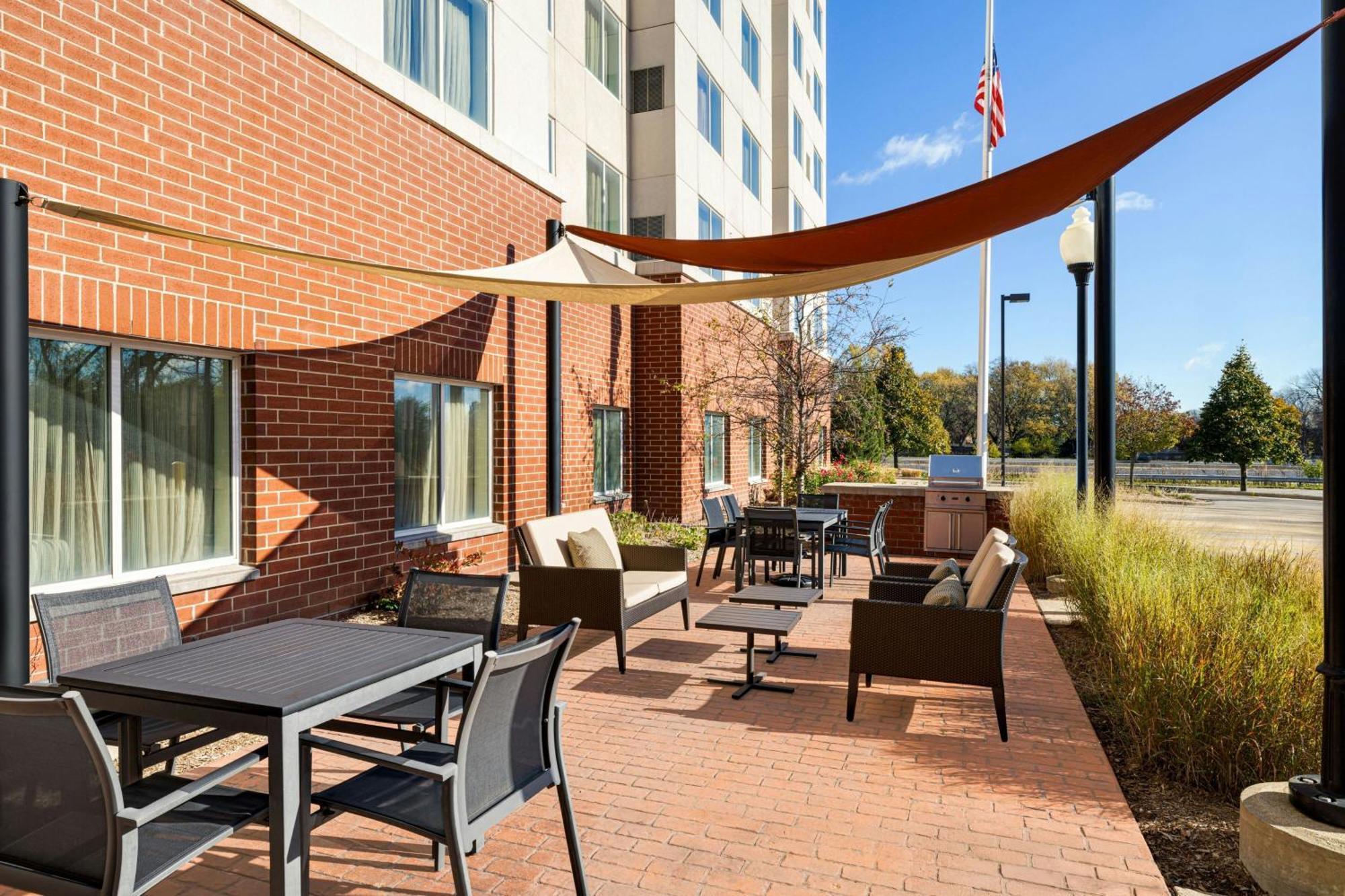 Residence Inn By Marriott Chicago Wilmette/Skokie Экстерьер фото